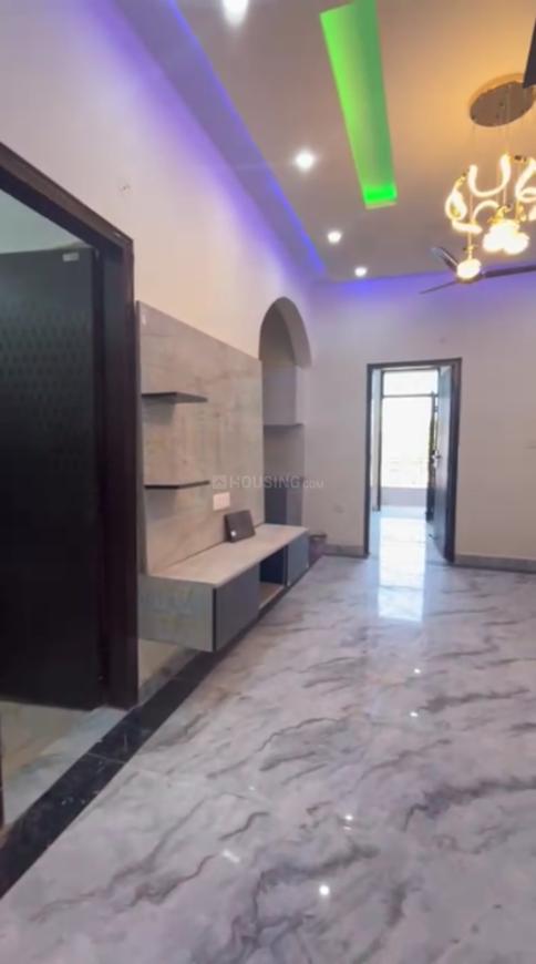 Spacebook Century Homes - Image 4