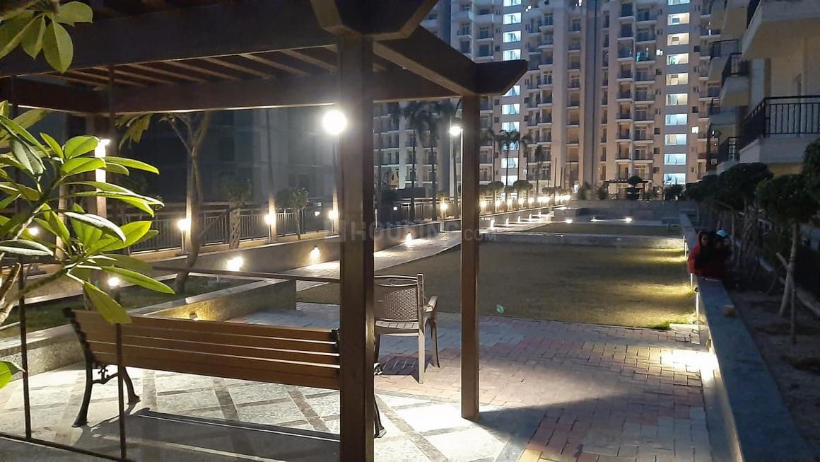 Oasis Venetia Heights - Image 12