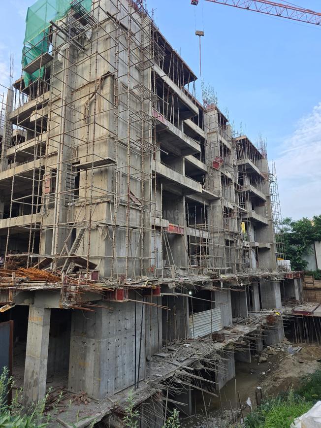 Metro Suites Bellavie - Image 15