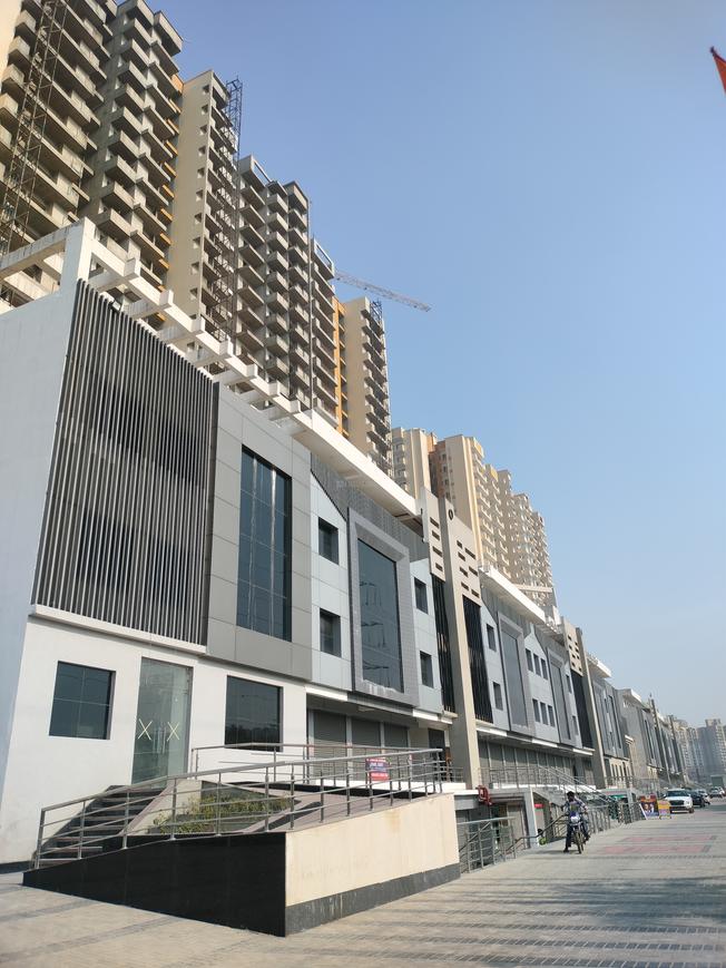 Nirala Estate II - Image 33