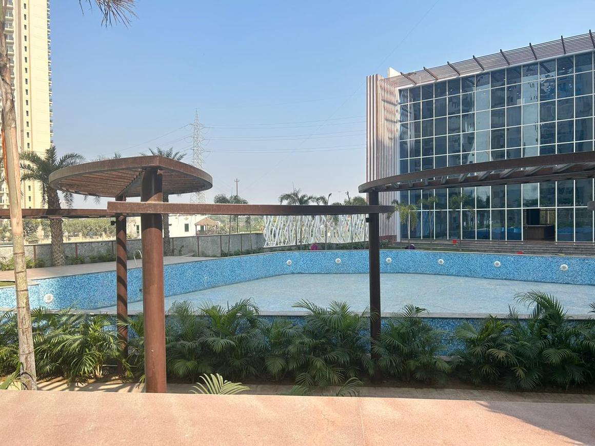 Oasis Grandstand - Image 27