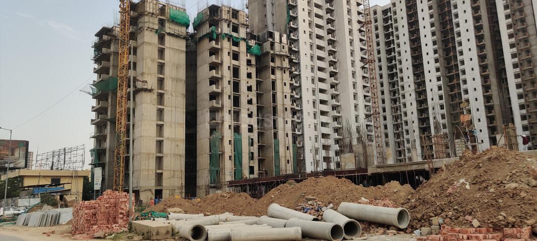 Sikka Kaamya Greens - Image 42