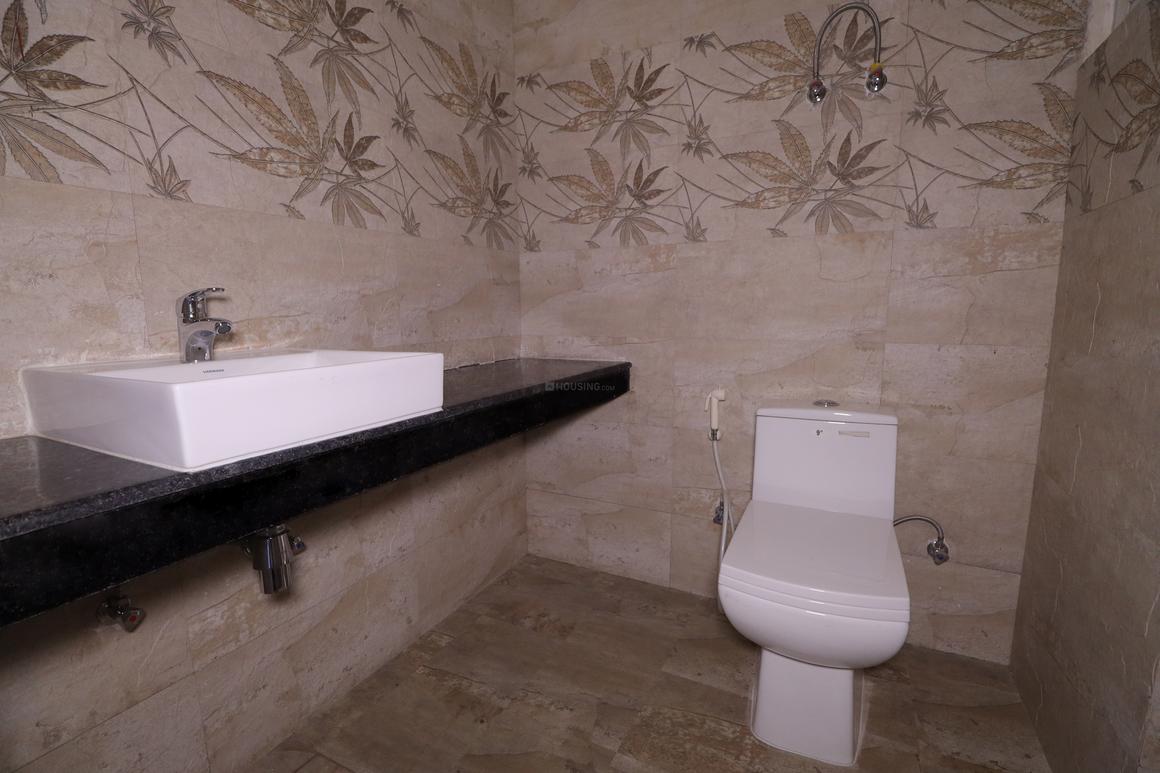 Paramount Pine And Oak Studio - Image 11