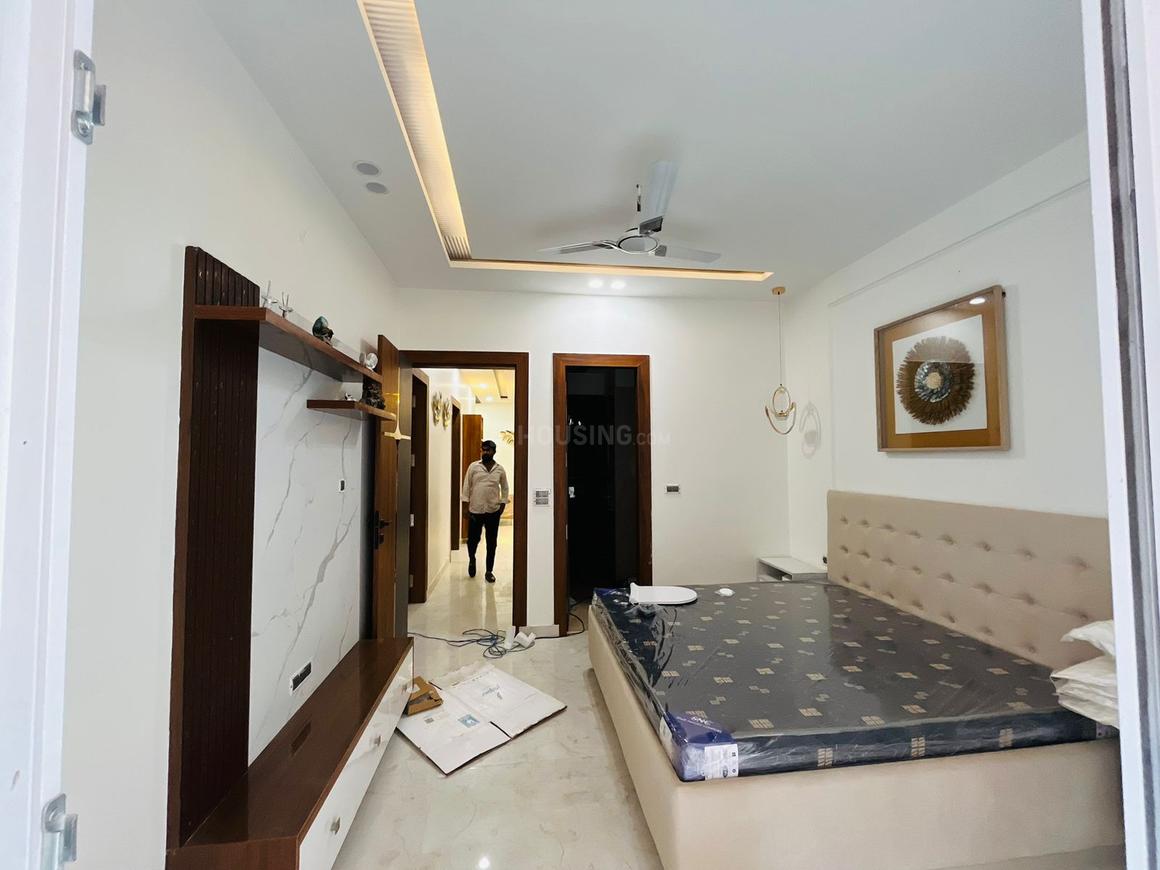 Multibrain Ultima 107 - Image 3