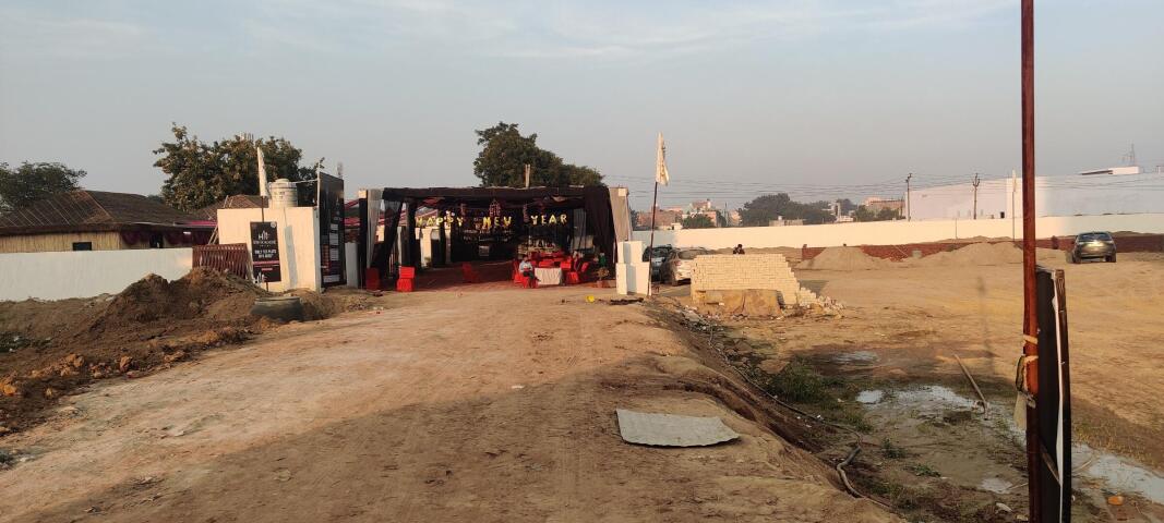 Brookside Valley - Image 15