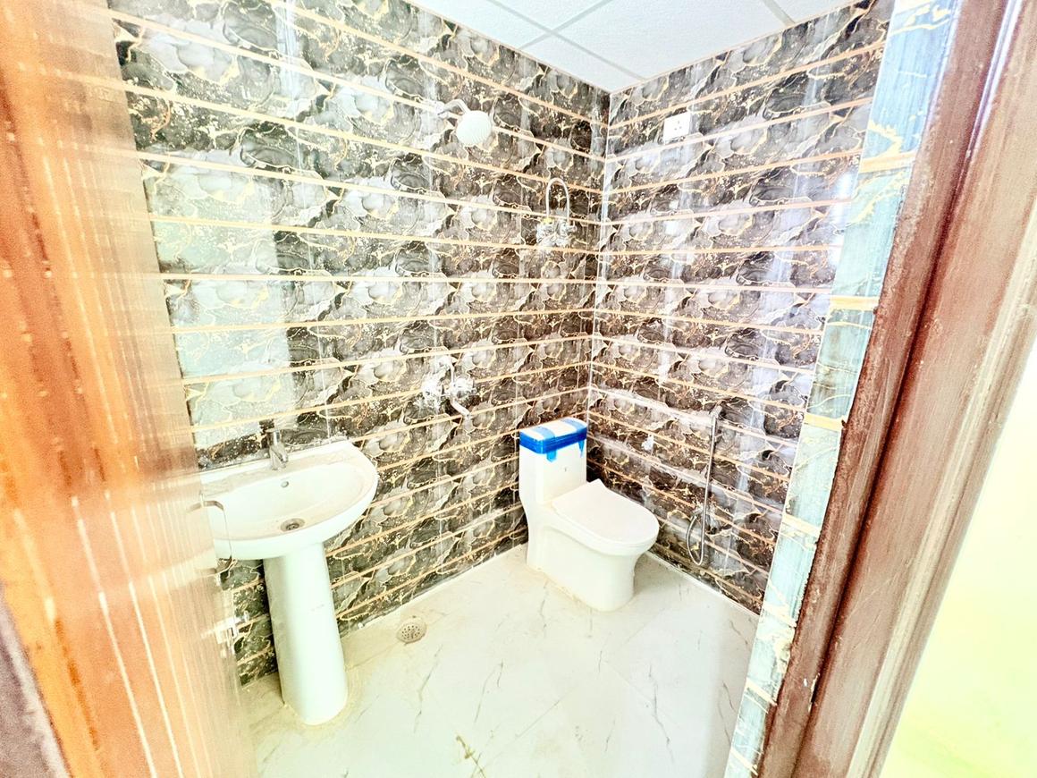 Royal Aspire - Image 19