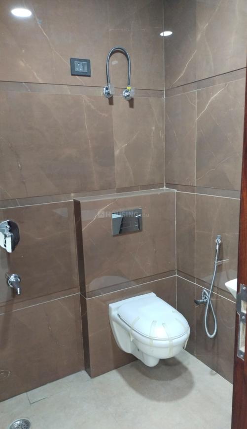 Investors House - Image 19