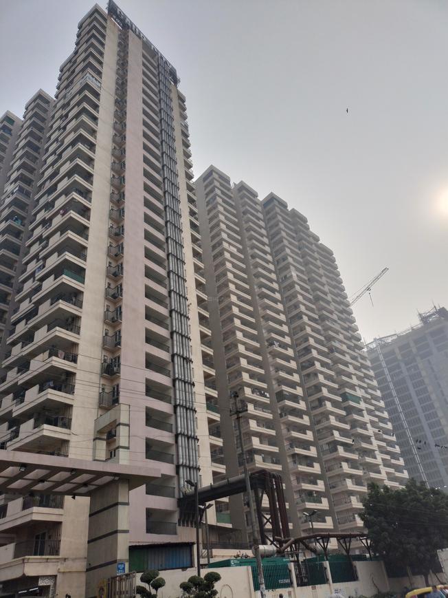 Gaurs 14th Avenue - Image 2