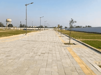 Rose N City - Image 17