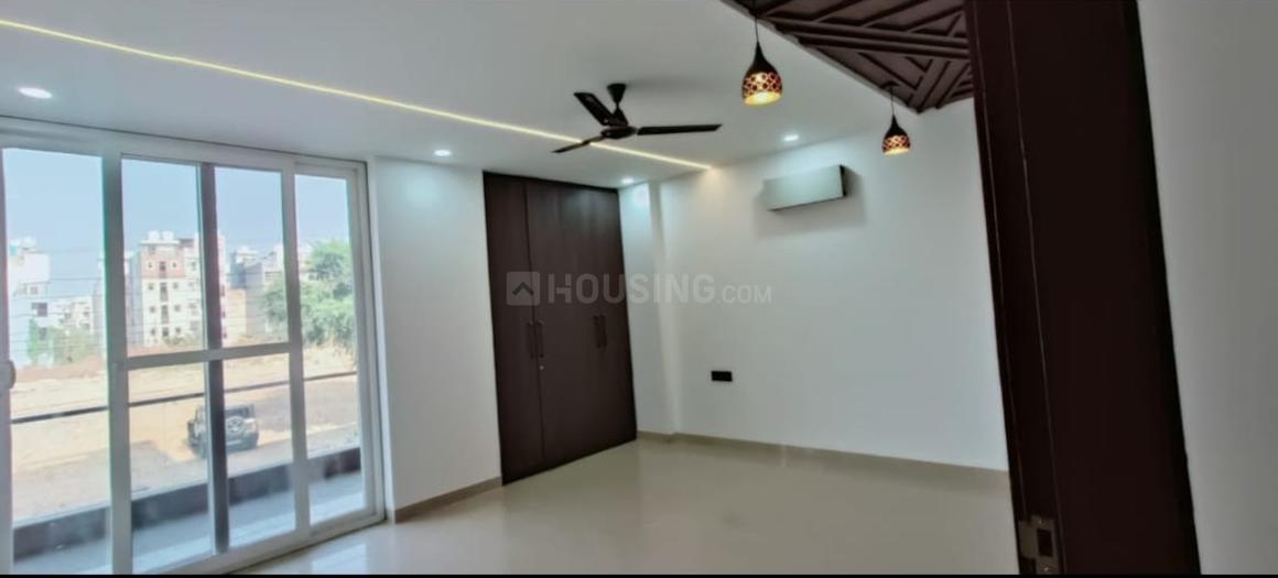 Surendra Home 57 - Image 3