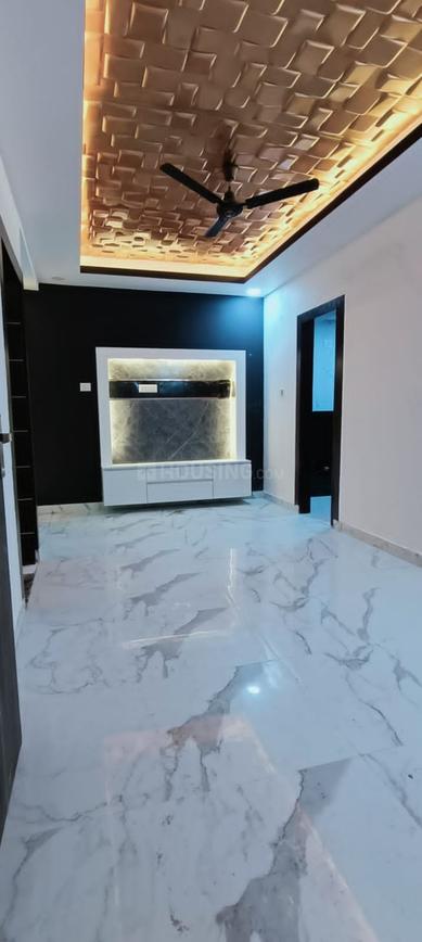 RN Elite Apartment - Image 4