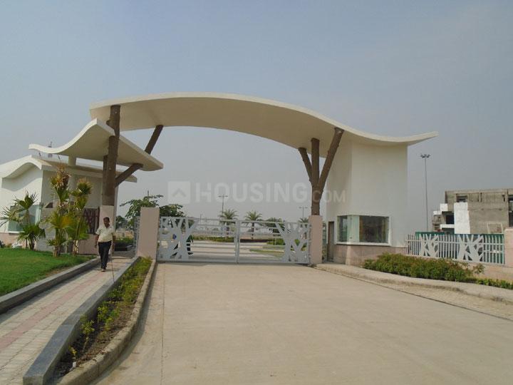 Supertech Golf Country Villas - Image 4