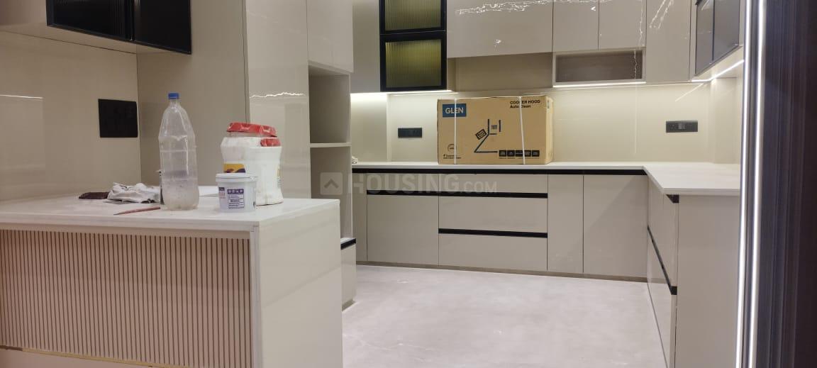 Reality Vision Ultra Luxury Floors - Image 3