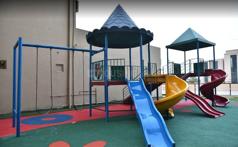 Saya Zion - Image 26