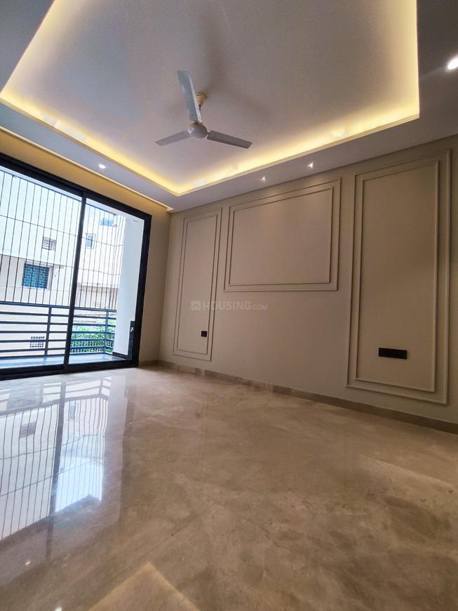 Simran Resident - Image 5