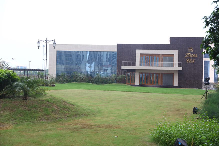 Saya Zion - Image 27