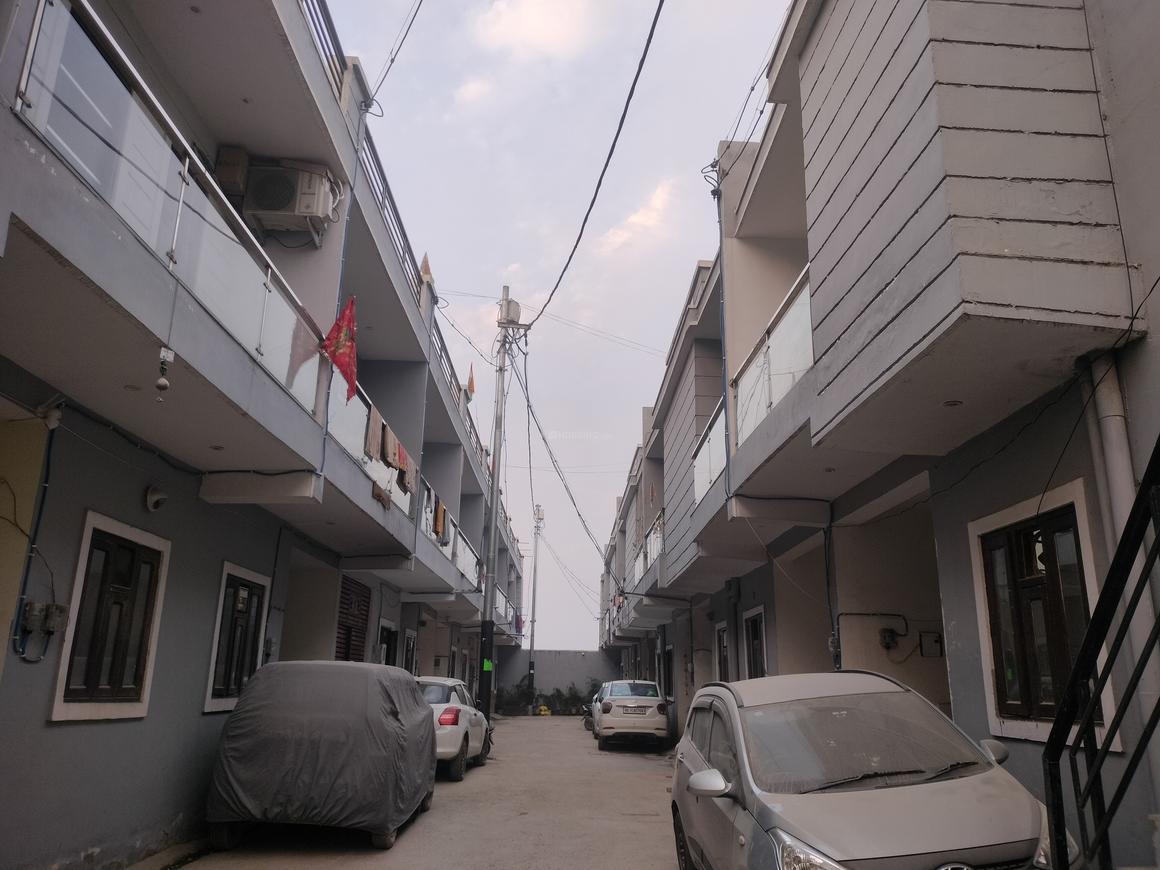 NCR Orchid Villa - Image 3