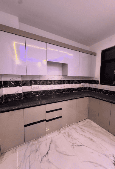 Lotus Heights - Image 6