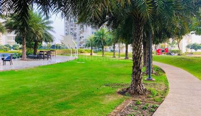 Gallery Cover Image of 2209 Sq.ft 3 BHK Apartment for buy in Emaar The Palm Drive, Sector 66 for 21000000