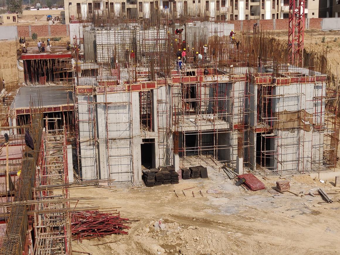 SKA Metro Ville - Image 39