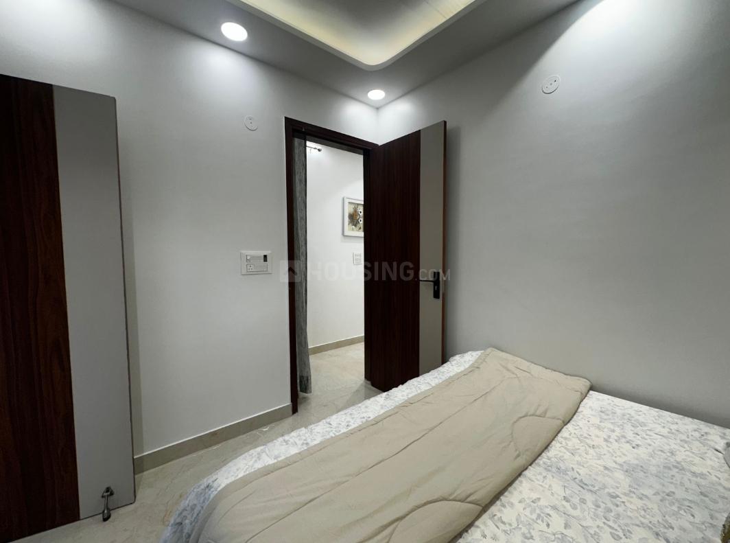 The Green House - Image 3