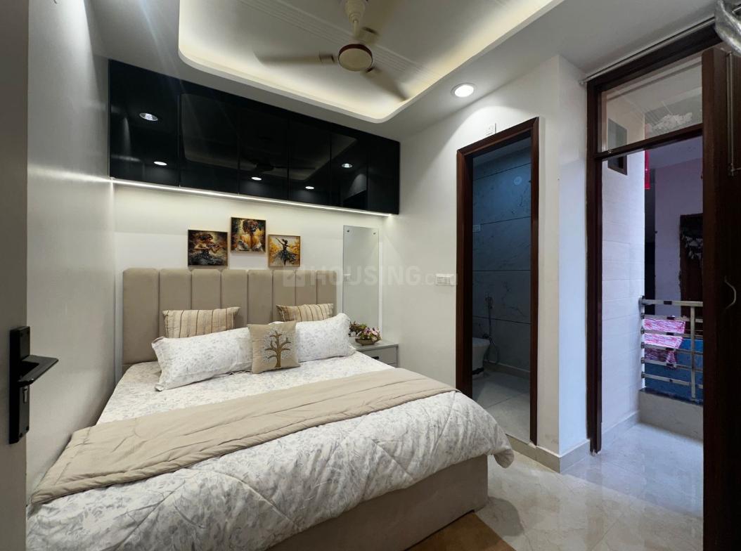 The Green House - Image 5