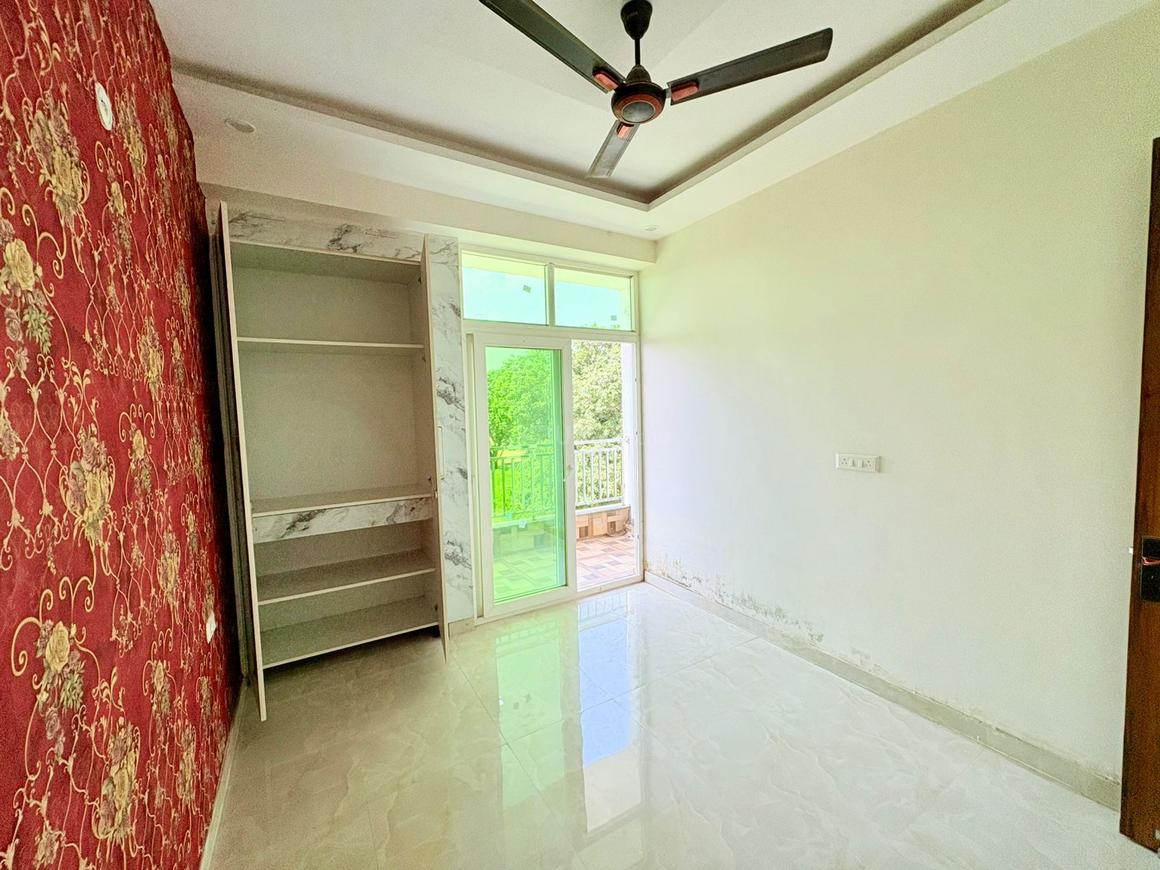 Royal Aspire - Image 5