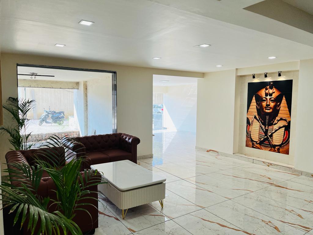 Parakh The Golden Gate - Image 17