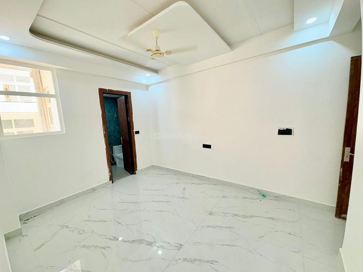 Royal Aspire - Image 2