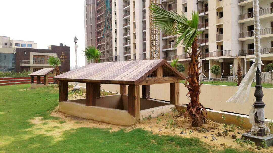 Saya Zion - Image 32