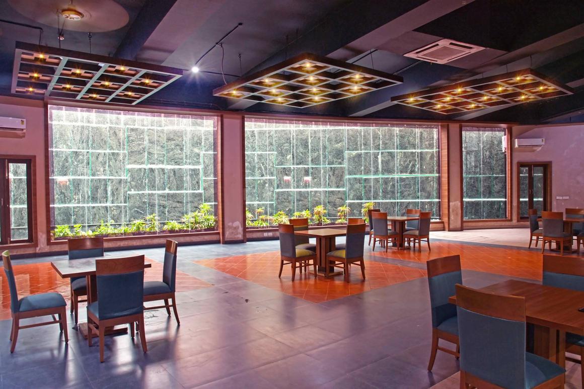 Paramount Floraville - Image 40