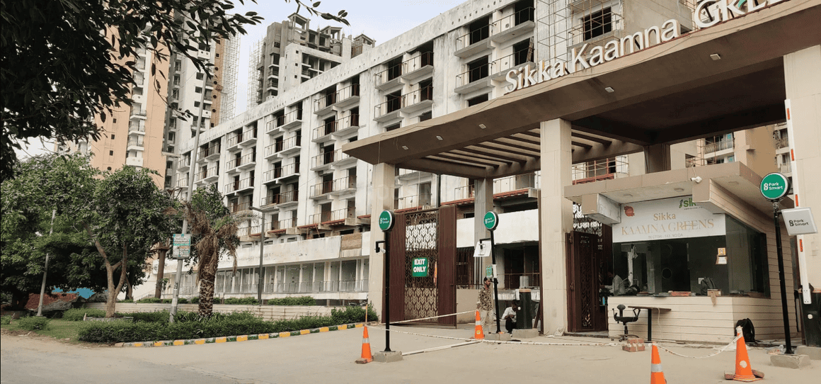 Sikka The Crown Of Noida - Image 18