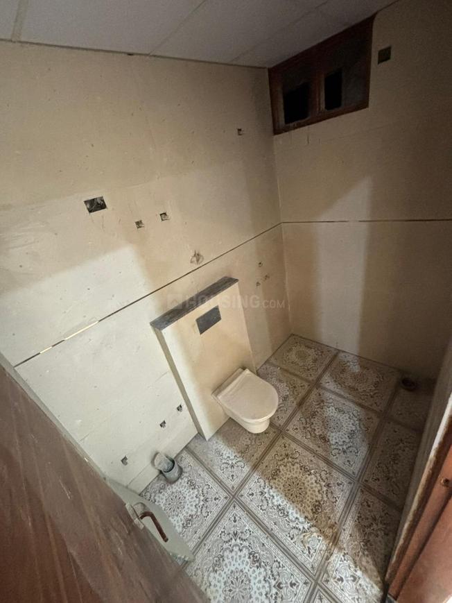 Regal Heights - Image 6