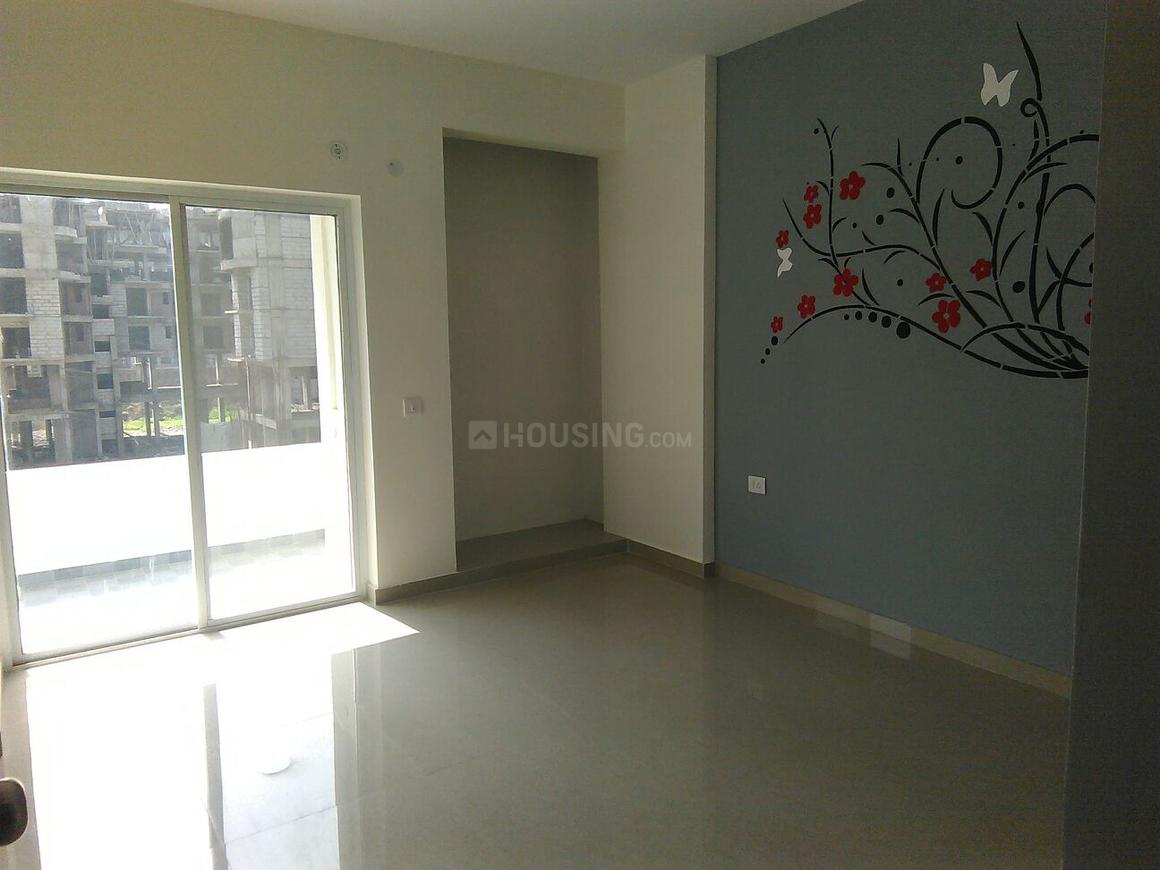 Primrose Ryne - Image 25