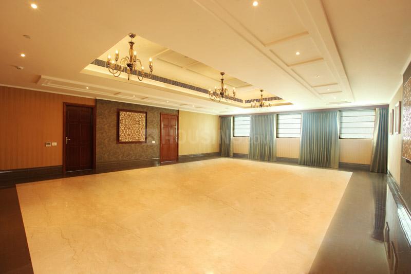 DLF Queens Court - Image 21