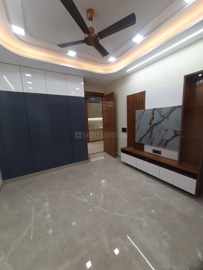 Reality Luxury Designer Floor Vaishali - Image 3