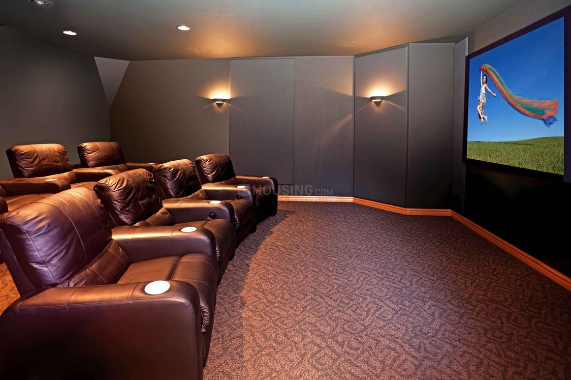 Purvanchal Royal Park - Image 12