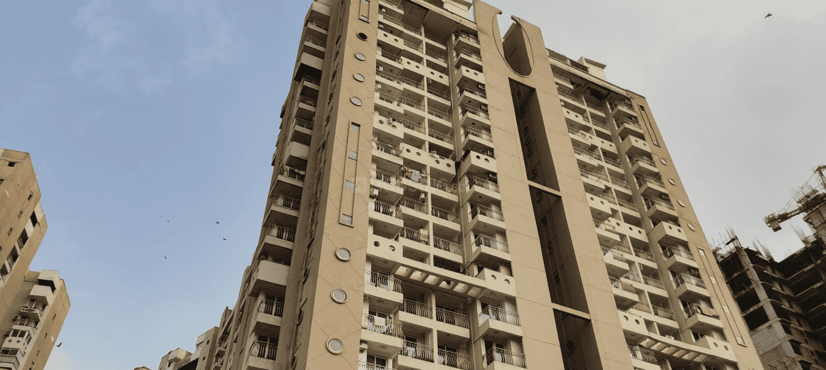 Sikka Kaamna Greens - Image 8