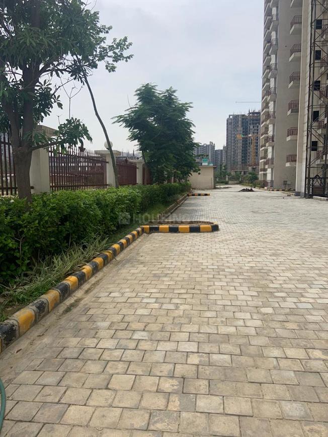 Aims Green Avenue - Image 29