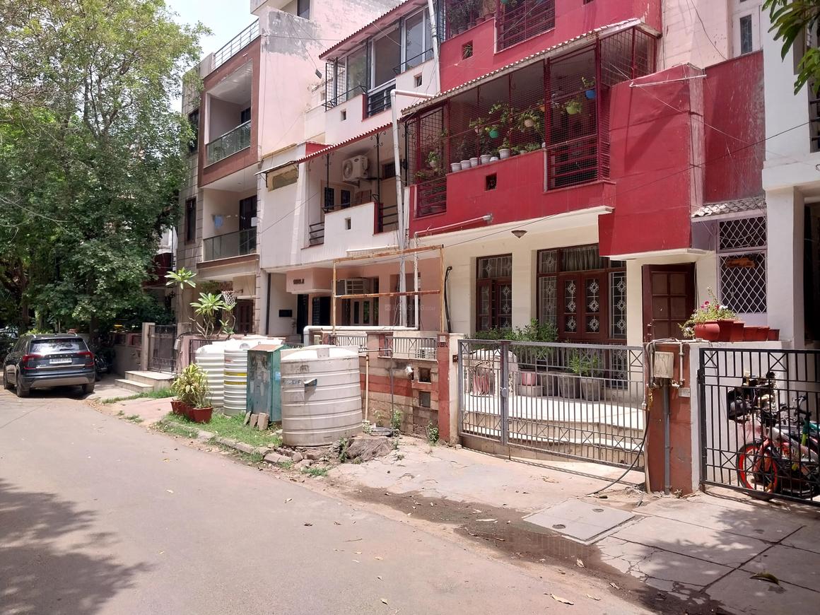 DLF Pink Town House - Image 6