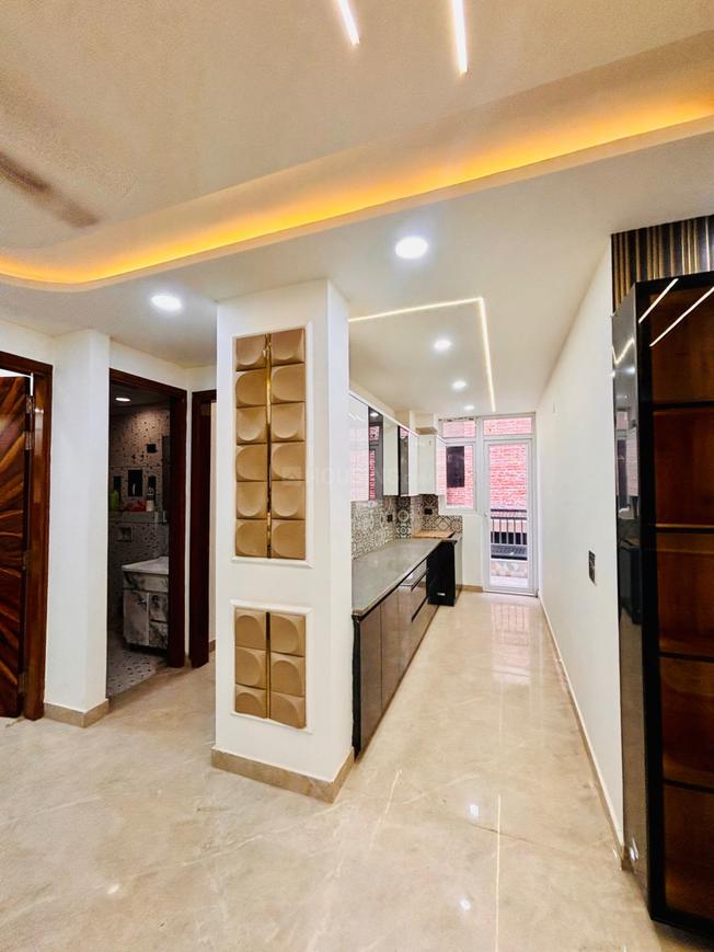 Vihaan Valencia - Image 27