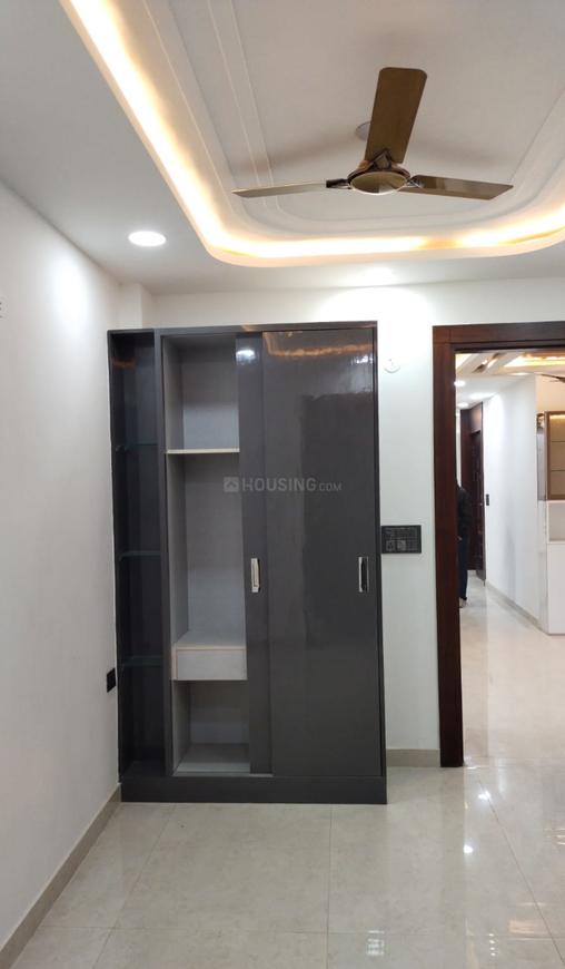 Investors House - Image 17