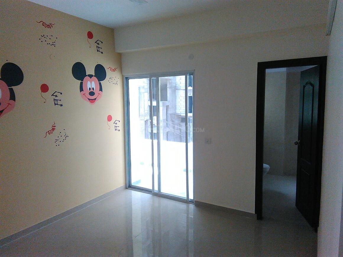 Primrose Ryne - Image 26