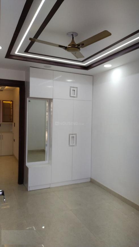 Investors House - Image 18