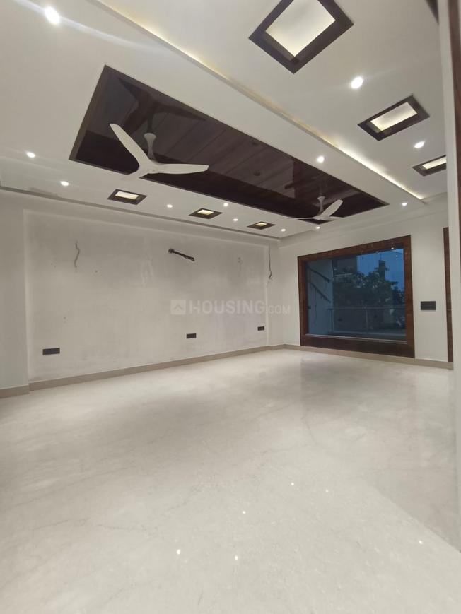 Living Ultra Luxurious Floors - Image 5