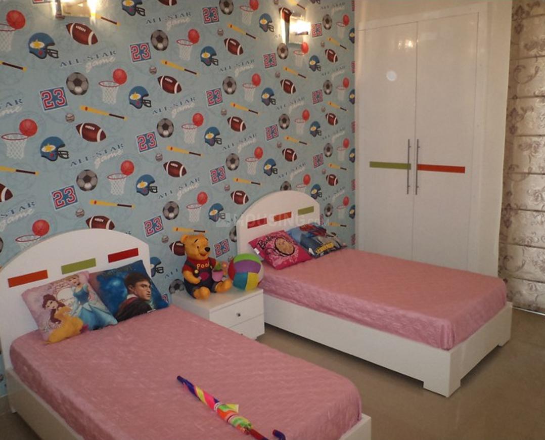 Sethi Max Royal - Image 48