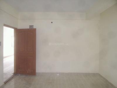 Gallery Cover Image of 1050 Sq.ft 2 BHK Apartment for buy in Vinayaka Nagar for 2250000