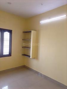 Gallery Cover Image of 600 Sq.ft 1 BHK Apartment for rent in VGK Sumangali, Varadharajapuram for 6000