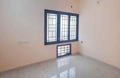 Gallery Cover Image of 1258 Sq.ft 3 BHK Independent Floor for rent in Pallavaram for 18000