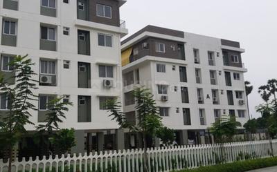 Gallery Cover Image of 1275 Sq.ft 3 BHK Apartment for buy in Perungalathur for 6100000